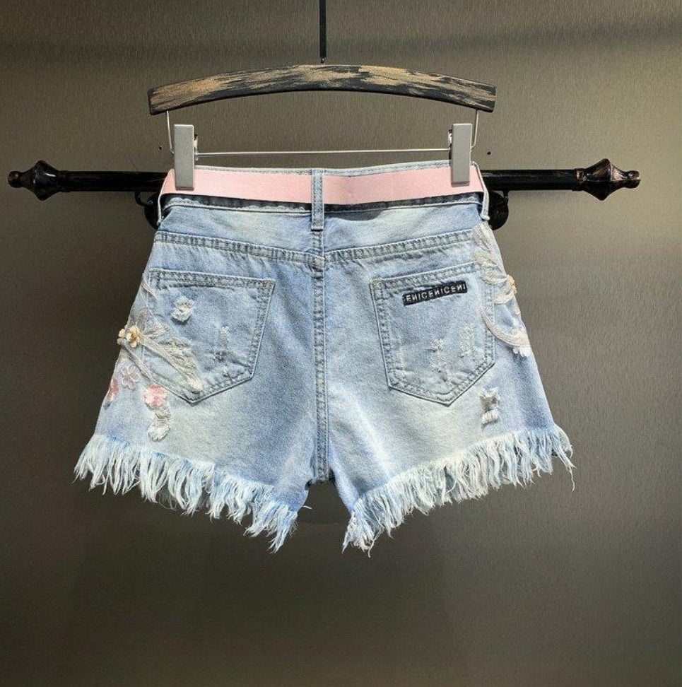 Embroidered Beaded Loose Straight Denim Shorts – Stylish Summer Look for Women
