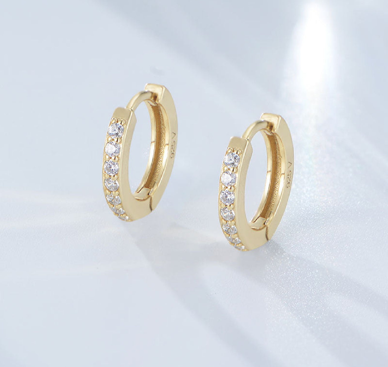 S925 Sterling Silver Diamond look Single Row Zircon Earrings