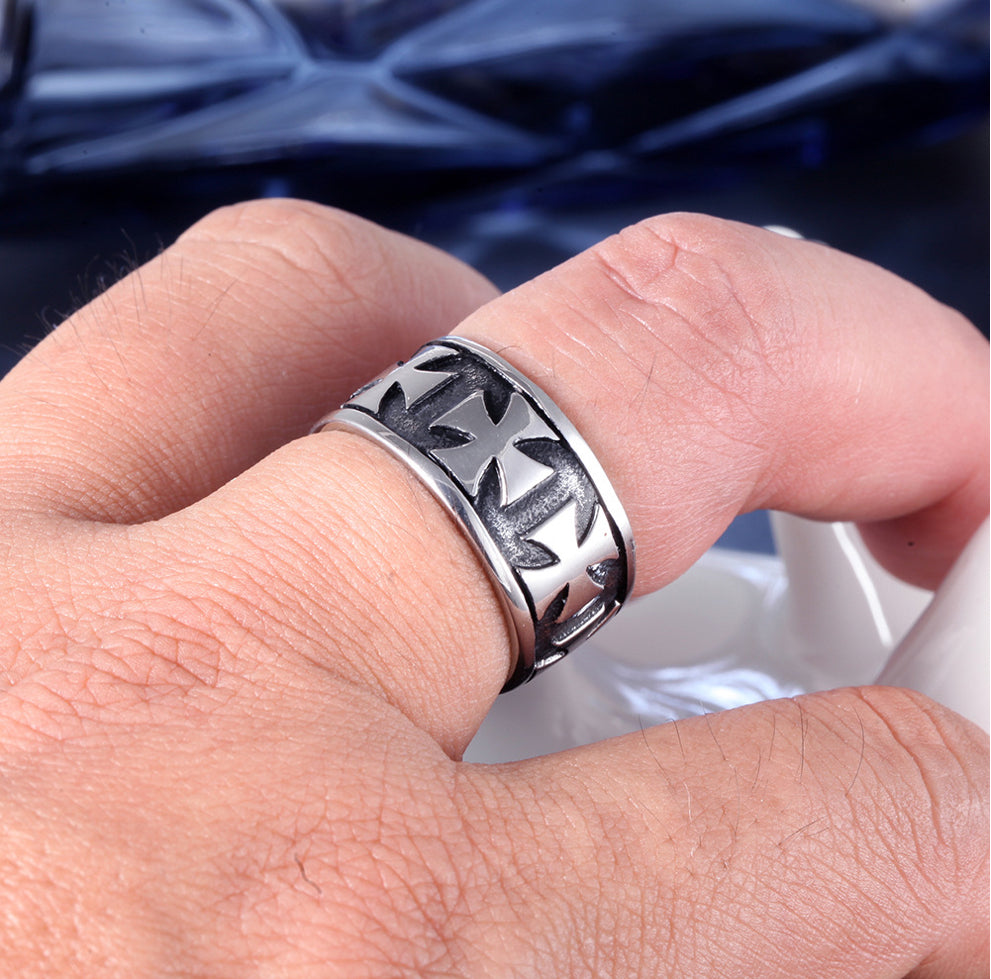 Vintage Cross Ring – Titanium Steel Statement