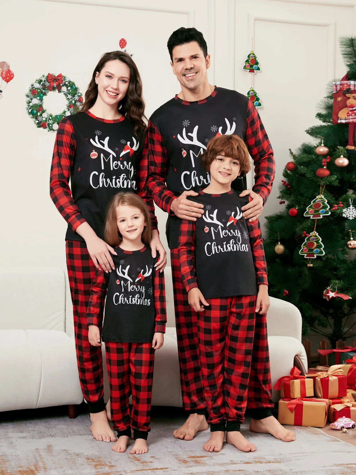 Merry Christmas Cartoon Pattern Mom Dad Kids Matching Pajamas Set 2 Pieces Suit Baby Romper Soft Loose Xmas Family Look Pyjamas